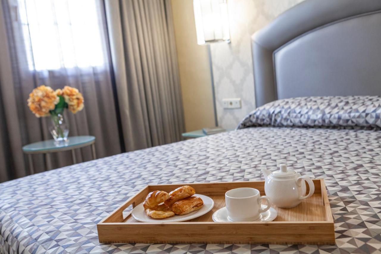 Hotel Macia Alfaros Κόρδοβα Εξωτερικό φωτογραφία